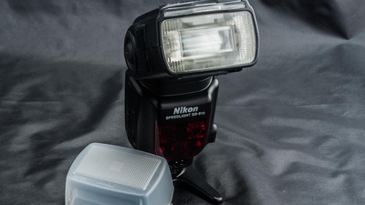 Nikon Speedlight SB-910 mit Diffusor