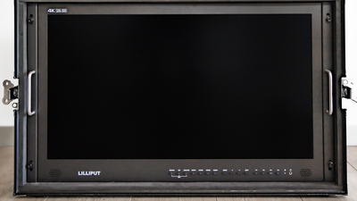 Monitor 4K Liliput BM280-12G on set ready inkl. Rollstativ