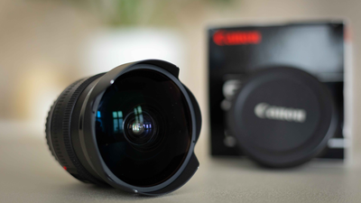 Picture of Canon EF 15mm f2.8 Fisheye