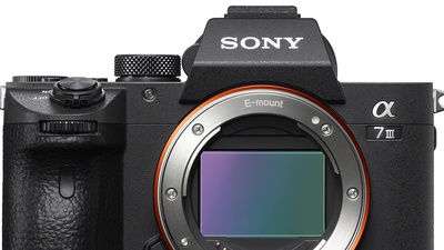 Sony a7III + Sigma 70-200mm + Sigma MC-11 SET