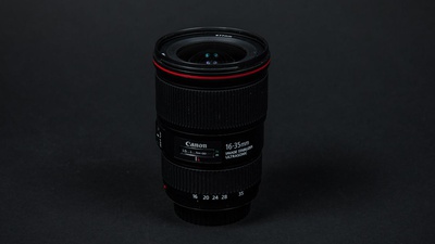 Canon 16-35 mm f/4 IS