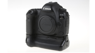 Canon 5D Mark IV mit Batteriegriff und C-Log Upgrade